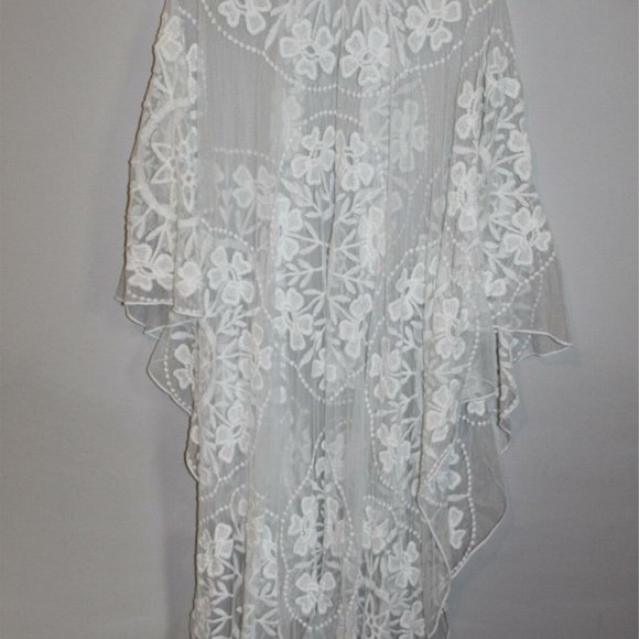 Torrid Floral Mesh Ruana Off White Women's Plus Si - Picture 6 of 9